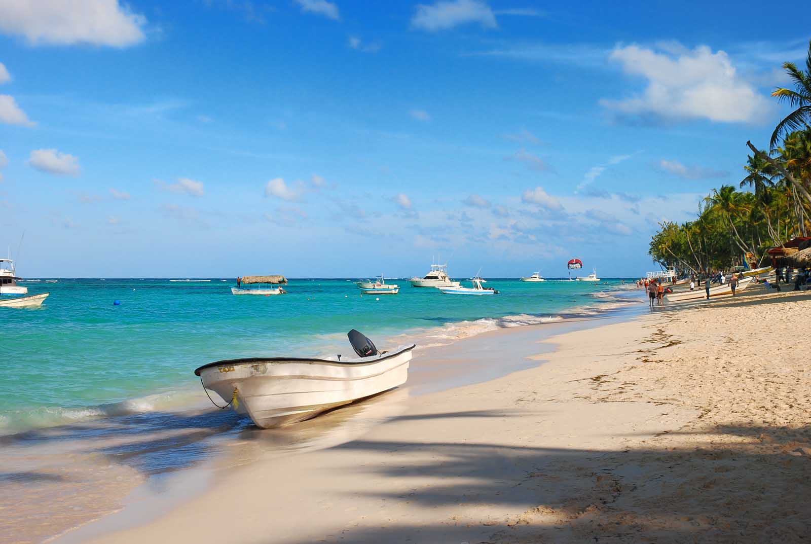 22 Best Beaches in The Dominican Republic: Ultimate Guide for Sun-Soaked Adventures